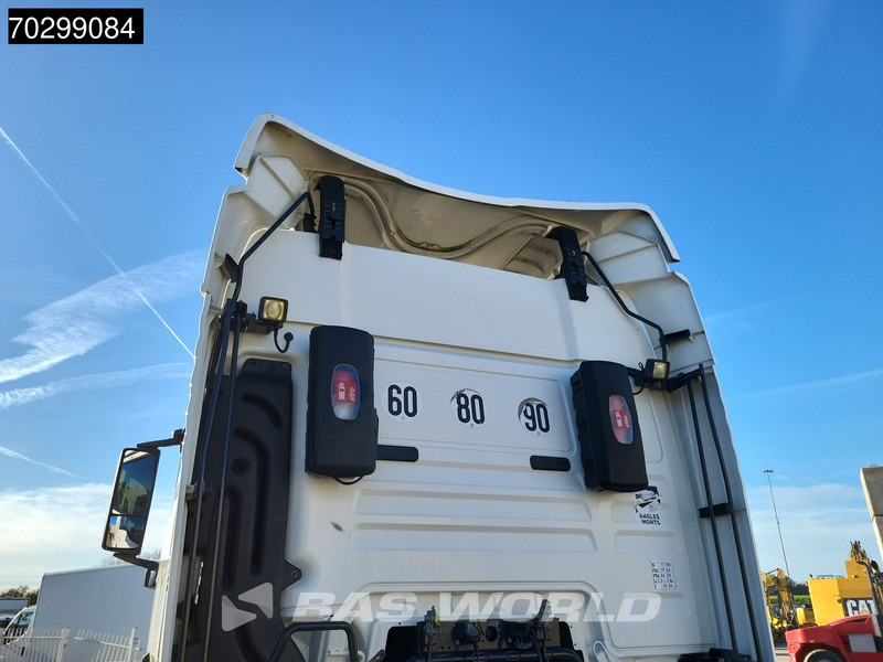 MAN TGX 18.500 4X2 XLX Retarder 2x Tanks - Тягач: фото 5 MAN TGX 18.500 4X2 XLX Retarder 2x Tanks - Тягач: фото 5