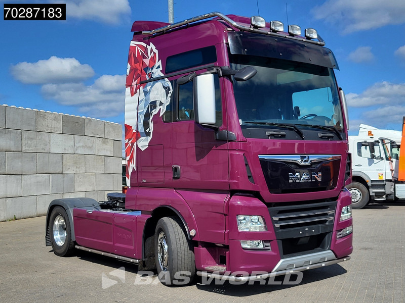 MAN TGX 18.580 4X2 XXL Retarder 2x Tanks Standklima Xenon ACC Navi - Тягач: фото 3 MAN TGX 18.580 4X2 XXL Retarder 2x Tanks Standklima Xenon ACC Navi - Тягач: фото 3