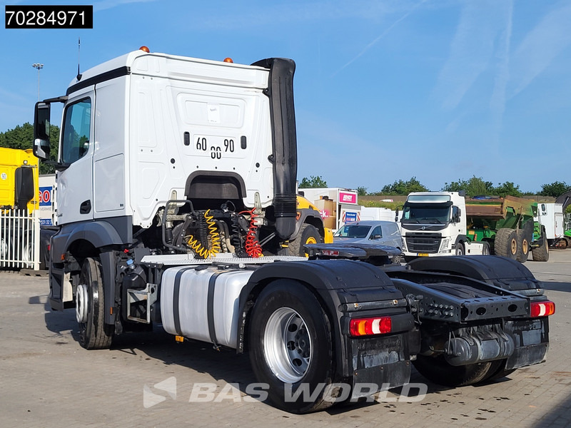 Mercedes-Benz Actros 1845 4X2 ClassisSpace PTO Retarder - Тягач: фото 2 Mercedes-Benz Actros 1845 4X2 ClassisSpace PTO Retarder - Тягач: фото 2