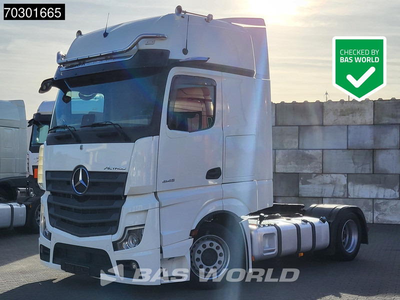 Mercedes-Benz Actros 1845 4X2 GigaSpace Mega Retarder 2xTanks ACC Standklima Euro 6 - Тягач: фото 1 Mercedes-Benz Actros 1845 4X2 GigaSpace Mega Retarder 2xTanks ACC Standklima Euro 6 - Тягач: фото 1