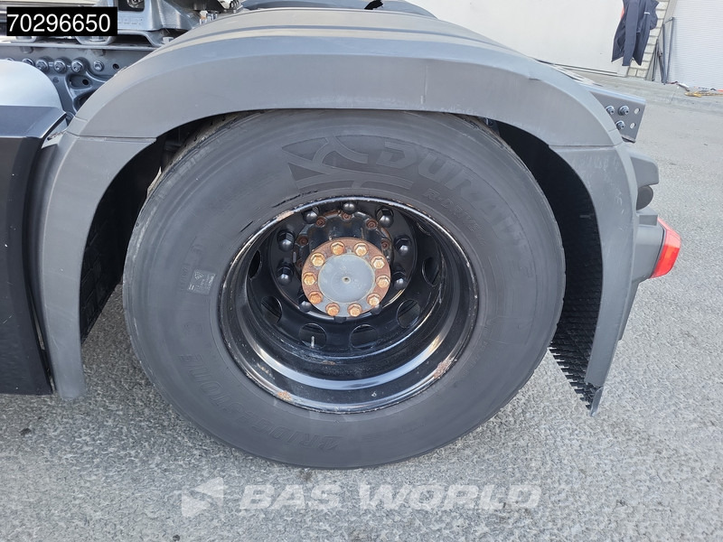 Тягач Mercedes-Benz Actros 1848 4X2 BigSpace Retarder Standklima MirrorCam ACC Xenon Euro 6: фото 17 Тягач Mercedes-Benz Actros 1848 4X2 BigSpace Retarder Standklima MirrorCam ACC Xenon Euro 6: фото 17