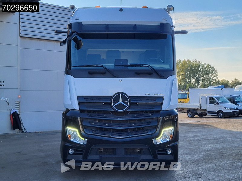 Тягач Mercedes-Benz Actros 1848 4X2 BigSpace Retarder Standklima MirrorCam ACC Xenon Euro 6: фото 6 Тягач Mercedes-Benz Actros 1848 4X2 BigSpace Retarder Standklima MirrorCam ACC Xenon Euro 6: фото 6