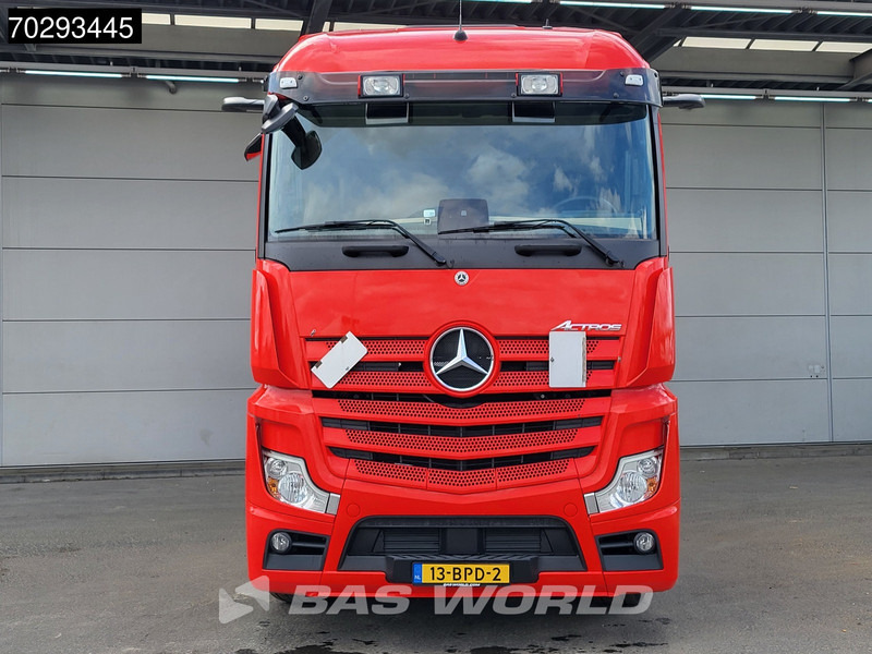 Тягач Mercedes-Benz Actros 1942 4X2 NL-Truck StreamSpace MP5 2x Tanks PPC Euro 6: фото 6 Тягач Mercedes-Benz Actros 1942 4X2 NL-Truck StreamSpace MP5 2x Tanks PPC Euro 6: фото 6