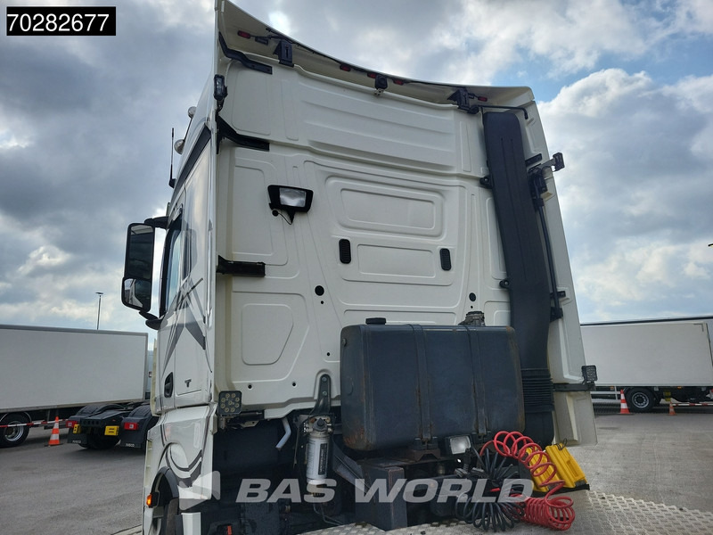 Mercedes-Benz Actros 2658 6X4 BigSpace Retarder Big-Axle Full-Air ADR Hydraulik 2x Tanks - Тягач: фото 3 Mercedes-Benz Actros 2658 6X4 BigSpace Retarder Big-Axle Full-Air ADR Hydraulik 2x Tanks - Тягач: фото 3