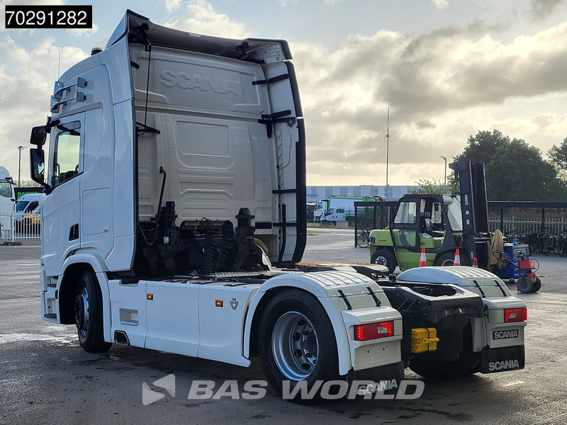 Scania R520 4X2 Low Mileage! Retarder Leder ACC Navi LED Euro 6 - Тягач: фото 2 Scania R520 4X2 Low Mileage! Retarder Leder ACC Navi LED Euro 6 - Тягач: фото 2