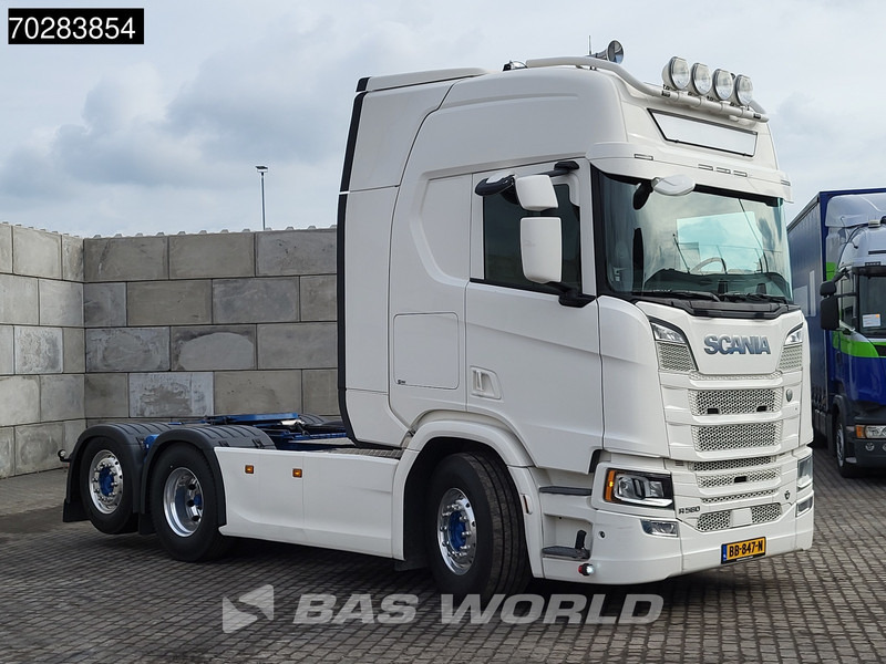 Scania R580 6X2 New-APK! Retarder Liftachse ACC LED Navi Euro 6 - Тягач: фото 3 Scania R580 6X2 New-APK! Retarder Liftachse ACC LED Navi Euro 6 - Тягач: фото 3