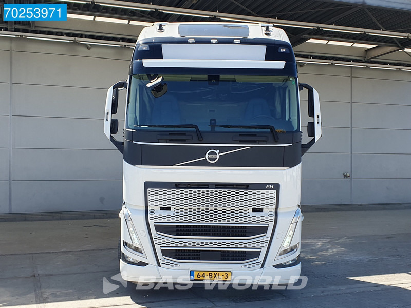 Volvo FH 460 6X2 NL-Truck XL VEB+ 2x Tanks ACC Navi LED - Тягач: фото 5 Volvo FH 460 6X2 NL-Truck XL VEB+ 2x Tanks ACC Navi LED - Тягач: фото 5