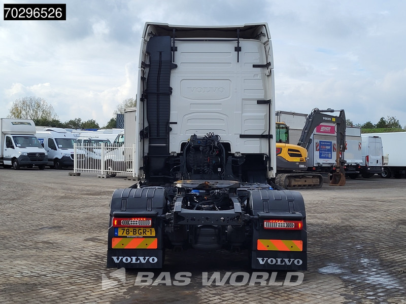 Volvo FH 460 FH 4X2 NL-Truck APK VEB+ VDS 2x Tanks Xenon ACC Euro 6 - Тягач: фото 3 Volvo FH 460 FH 4X2 NL-Truck APK VEB+ VDS 2x Tanks Xenon ACC Euro 6 - Тягач: фото 3
