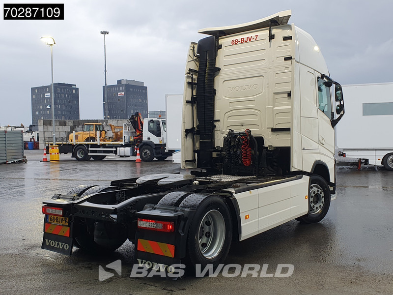 Volvo FH 500 4X2 NL-Truck XL 2xTanks I-ParkCool VEB+ Xenon - Тягач: фото 5 Volvo FH 500 4X2 NL-Truck XL 2xTanks I-ParkCool VEB+ Xenon - Тягач: фото 5