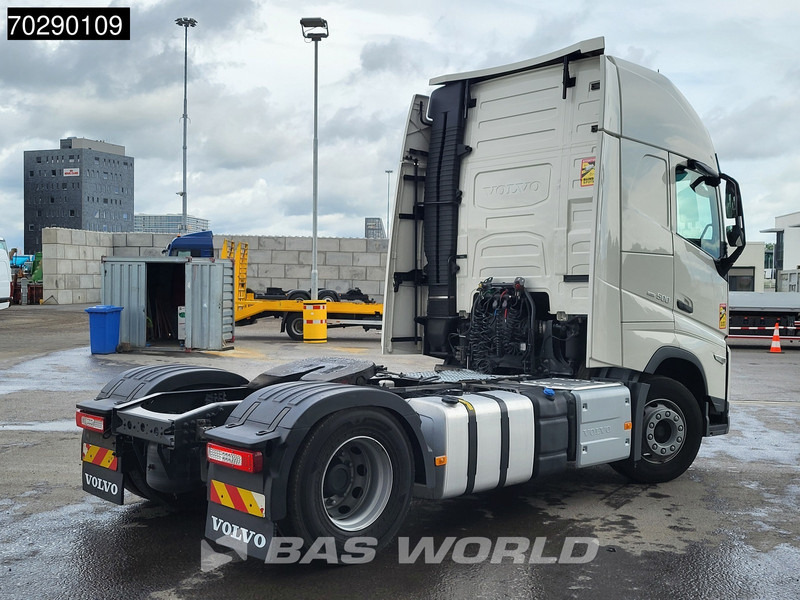 Volvo FH 500 4X2 XL VEB+ 2xTanks Navi LED ACC Euro 6 - Тягач: фото 5 Volvo FH 500 4X2 XL VEB+ 2xTanks Navi LED ACC Euro 6 - Тягач: фото 5
