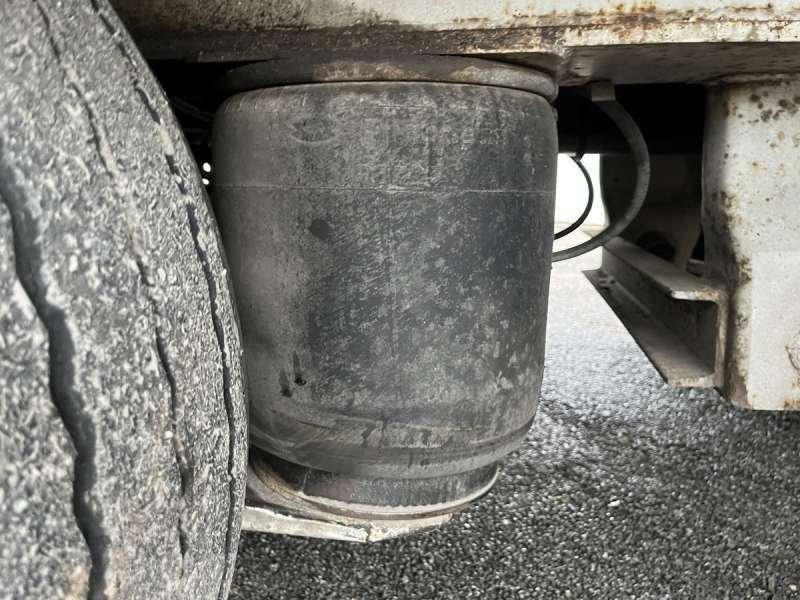 Низкорамный полуприцеп Actm 3 ESSIEUX: фото 36 Низкорамный полуприцеп Actm 3 ESSIEUX: фото 36