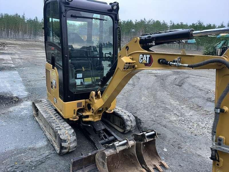 Caterpillar 302 - Мини-экскаватор: фото 3 Caterpillar 302 - Мини-экскаватор: фото 3