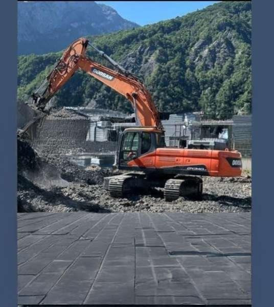 Doosan DX340 LC-5 - Гусеничный экскаватор: фото 4 Doosan DX340 LC-5 - Гусеничный экскаватор: фото 4