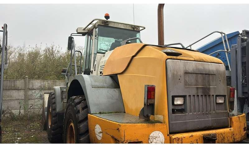 Liebherr L544 2PLUS2 - Колёсный погрузчик: фото 3 Liebherr L544 2PLUS2 - Колёсный погрузчик: фото 3