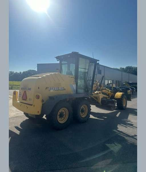 New Holland F106.6A 6X6 MACHINE SUISSE - Грейдер: фото 5 New Holland F106.6A 6X6 MACHINE SUISSE - Грейдер: фото 5