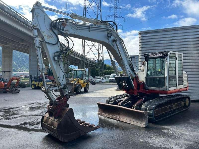 Takeuchi TB1140 - Гусеничный экскаватор: фото 4 Takeuchi TB1140 - Гусеничный экскаватор: фото 4