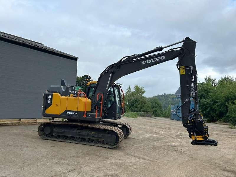 Volvo EC140EL - Гусеничный экскаватор: фото 2 Volvo EC140EL - Гусеничный экскаватор: фото 2