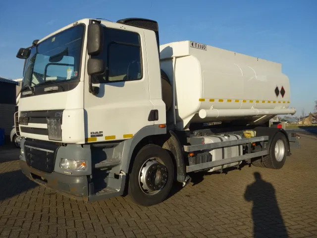 DAF CF 360 13000 LITER MANUAL GEARBOX EURO5 - Грузовик-цистерна: фото 1 DAF CF 360 13000 LITER MANUAL GEARBOX EURO5 - Грузовик-цистерна: фото 1