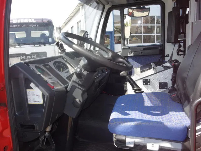 Пожарная машина MAN LE 220C GODIVA POMP 2000 LITER TANK,MANUAL GEARBOX: фото 11 Пожарная машина MAN LE 220C GODIVA POMP 2000 LITER TANK,MANUAL GEARBOX: фото 11