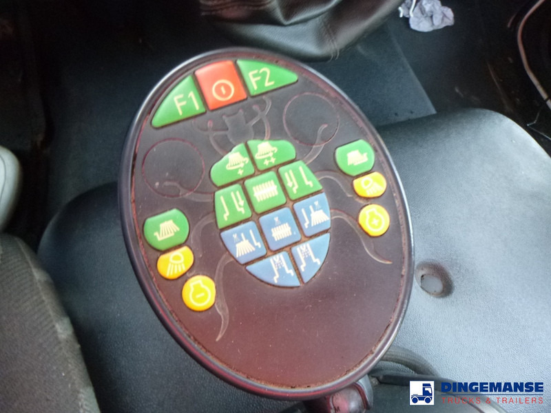 Подметально-уборочная машина Iveco Eurocargo ML150E22 4x2 Scarab Mistral 6.2 m3 sweeper: фото 20