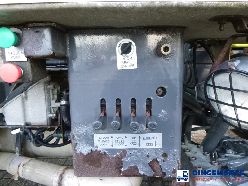 Ассенизатор Renault Midlum 180.14 dxi 4x2 RHD Euro 5 vacuum tank 6.1 m3: фото 15