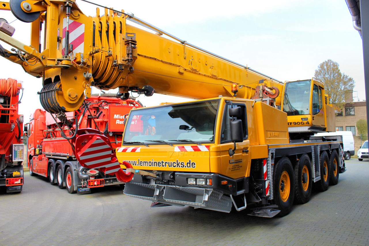 Faun Tadano FAUN ATF 90 G-4 8x6 Autokran + 20 tonnen - Автоманипулятор: фото 4 Faun Tadano FAUN ATF 90 G-4 8x6 Autokran + 20 tonnen - Автоманипулятор: фото 4