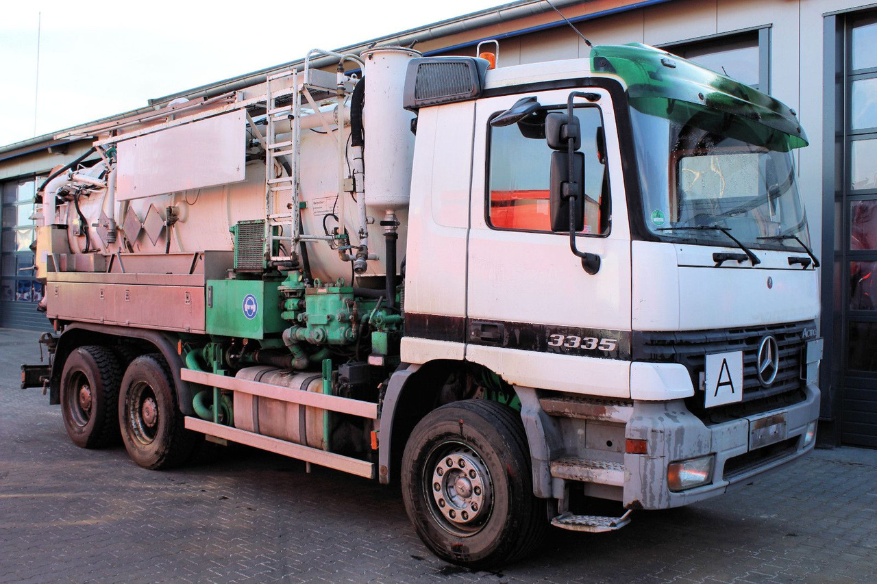 Mercedes-Benz Actros 3335 6x4 Kroll 13m³ HD-Kombi ADR/GGVS V2A - Ассенизатор: фото 1 Mercedes-Benz Actros 3335 6x4 Kroll 13m³ HD-Kombi ADR/GGVS V2A - Ассенизатор: фото 1