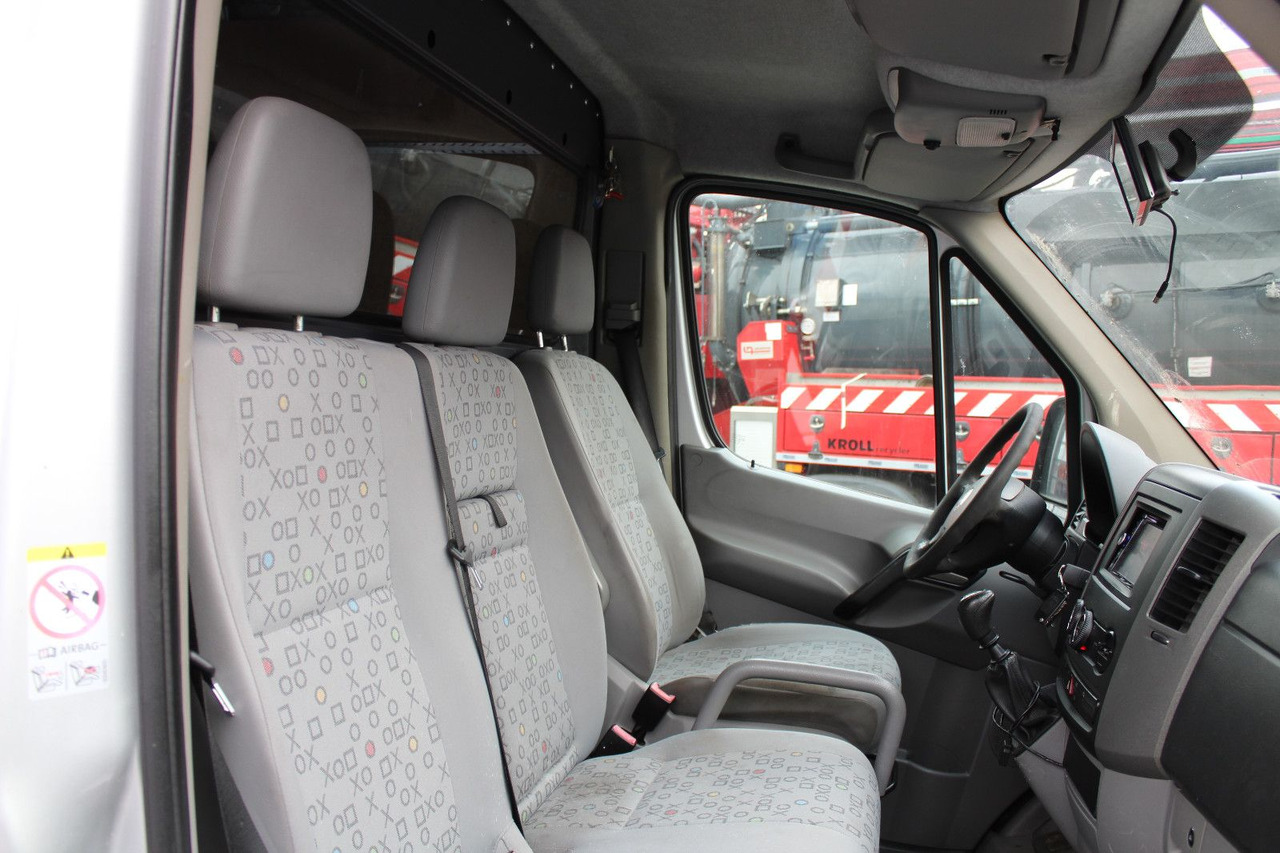 Цельнометаллический фургон Volkswagen Crafter 2.5 TDI Kasten 3,5 t + AHK, Klima,: фото 11