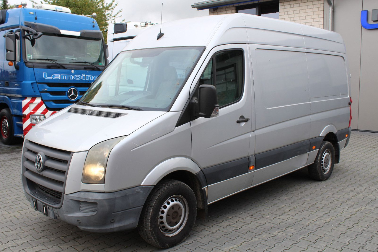 Volkswagen Crafter 2.5 TDI Kasten 3,5 t + AHK, Klima, - Цельнометаллический фургон: фото 2 Volkswagen Crafter 2.5 TDI Kasten 3,5 t + AHK, Klima, - Цельнометаллический фургон: фото 2