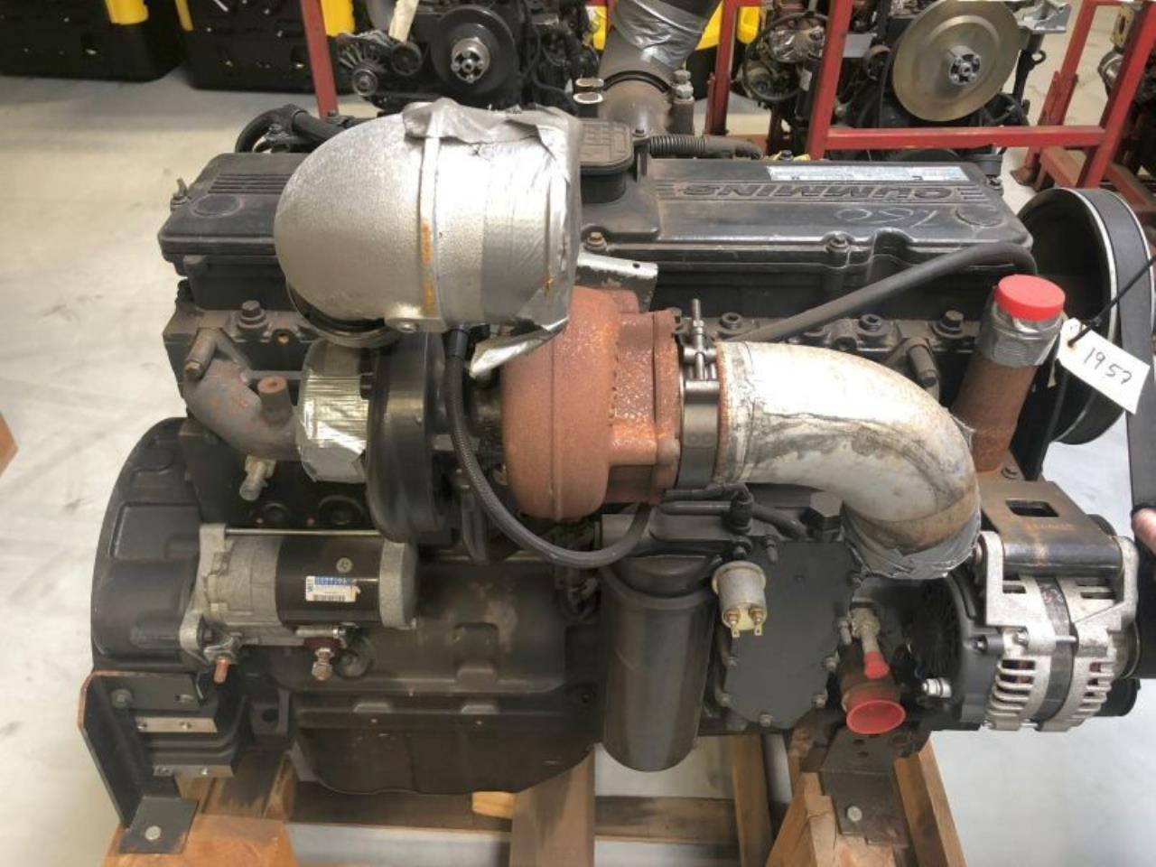 Cummins QSB 8.3 250 - Двигатель: фото 2 Cummins QSB 8.3 250 - Двигатель: фото 2