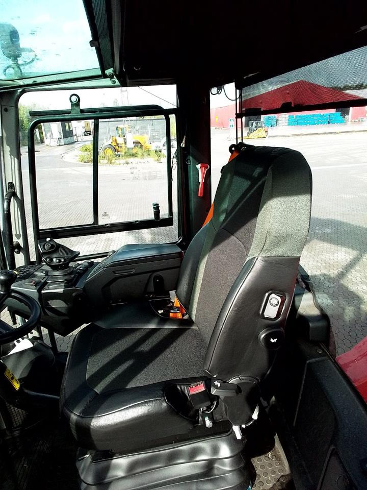 Kalmar DRG450-75C5XS - Ричстакер: фото 4 Kalmar DRG450-75C5XS - Ричстакер: фото 4