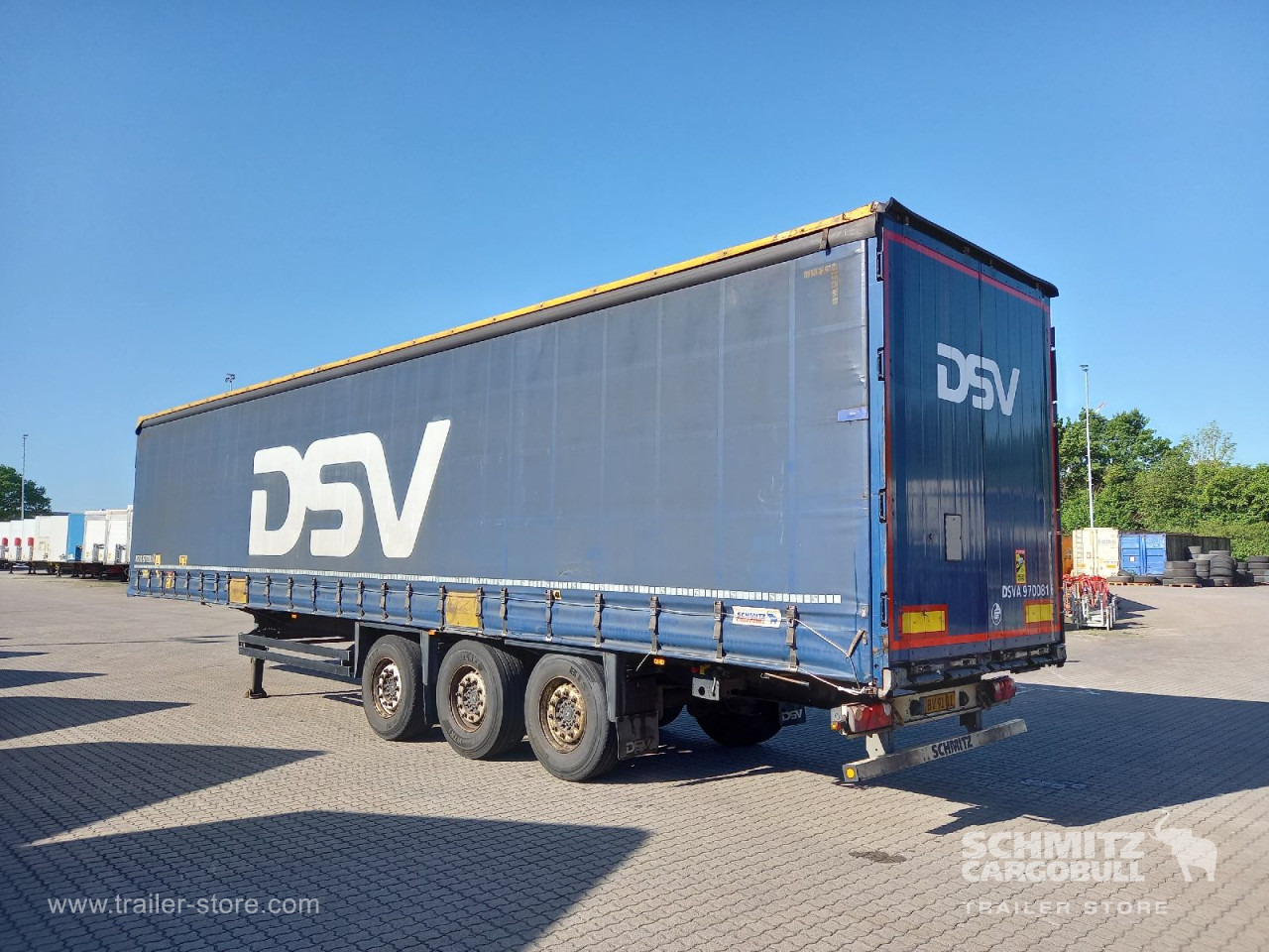 SCHMITZ Auflieger Curtainsider Standard - Тентованный полуприцеп: фото 4 SCHMITZ Auflieger Curtainsider Standard - Тентованный полуприцеп: фото 4