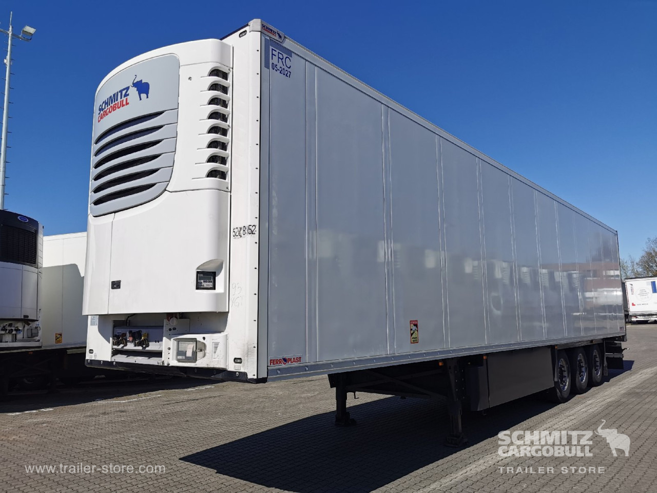 SCHMITZ Auflieger Tiefkühler Standard Double deck - Изотермический полуприцеп: фото 1 SCHMITZ Auflieger Tiefkühler Standard Double deck - Изотермический полуприцеп: фото 1