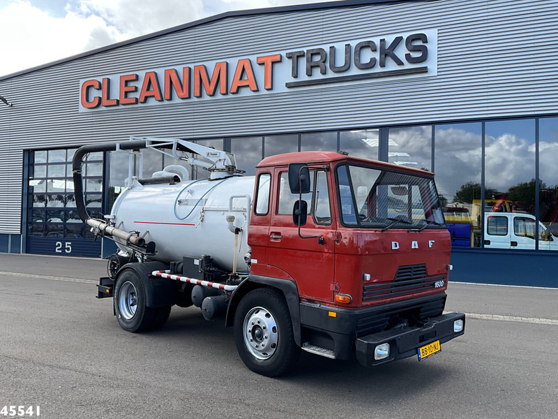 DAF FA 1600 DF 360 Oldtimer Just 60.812 km! - Ассенизатор: фото 1 DAF FA 1600 DF 360 Oldtimer Just 60.812 km! - Ассенизатор: фото 1