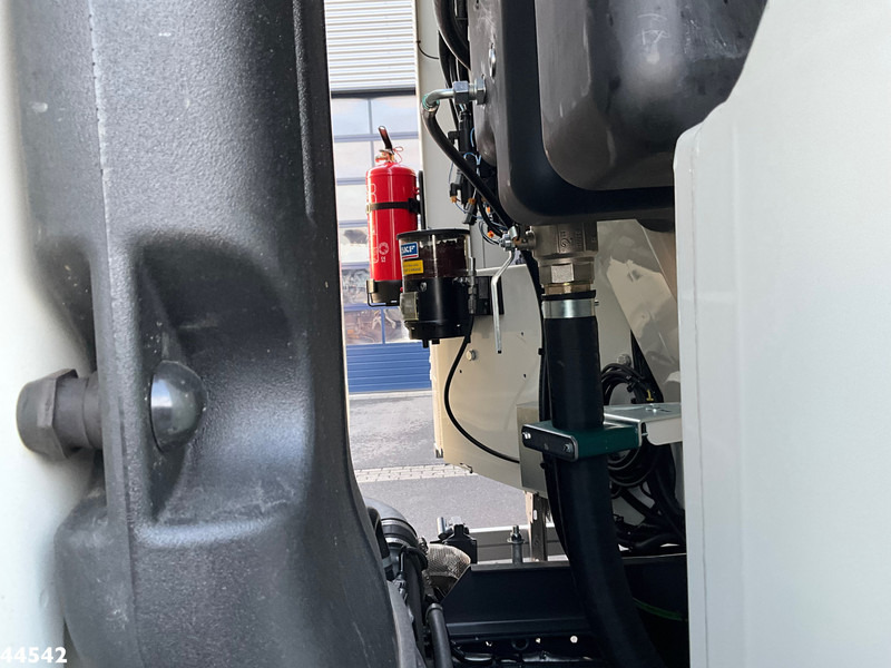 Мусоровоз DAF FAG XB 260 Zoeller 14m³ met Jama Diftar!: фото 12 Мусоровоз DAF FAG XB 260 Zoeller 14m³ met Jama Diftar!: фото 12