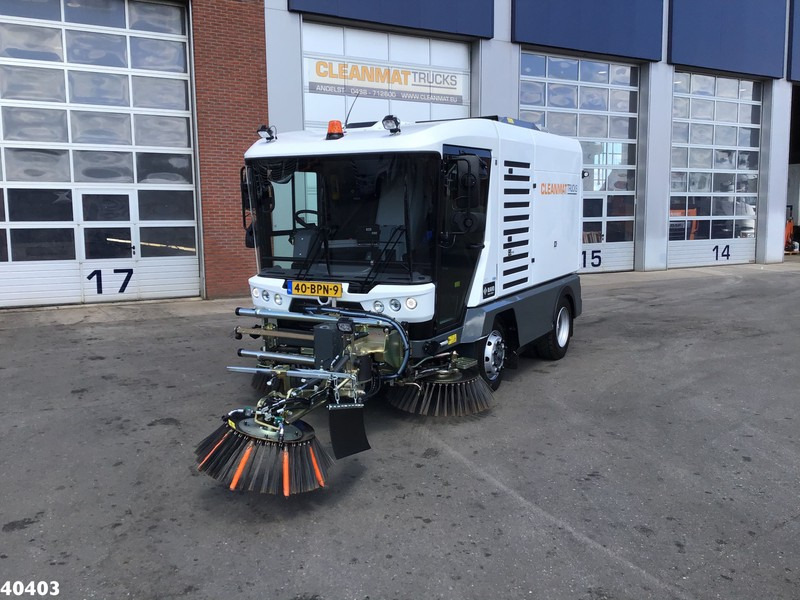 Ravo 5-SERIES 580 with 3-rd brush - Подметально-уборочная машина: фото 2 Ravo 5-SERIES 580 with 3-rd brush - Подметально-уборочная машина: фото 2