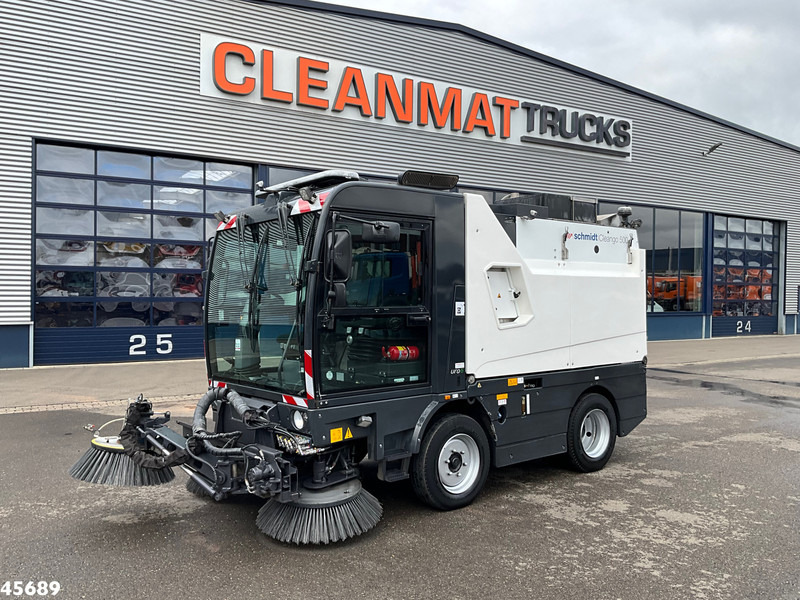 Schmidt Cleango Compact 500 Euro 6 with 3-rd brush Just 4.260 km! - Подметально-уборочная машина: фото 3 Schmidt Cleango Compact 500 Euro 6 with 3-rd brush Just 4.260 km! - Подметально-уборочная машина: фото 3