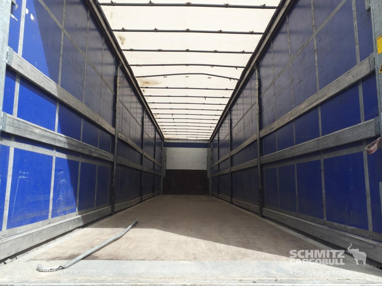 SCHMITZ Curtainsider Standard - Тентованный полуприцеп: фото 4 SCHMITZ Curtainsider Standard - Тентованный полуприцеп: фото 4