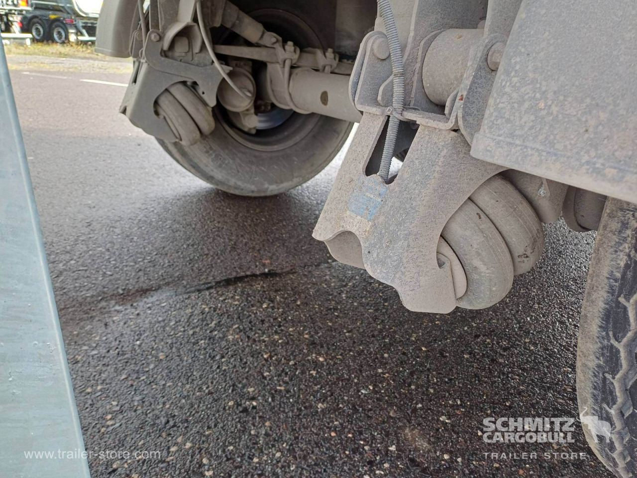 SCHMITZ Auflieger Kipper Alukastenmulde 24m³ - Самосвальный полуприцеп: фото 3 SCHMITZ Auflieger Kipper Alukastenmulde 24m³ - Самосвальный полуприцеп: фото 3