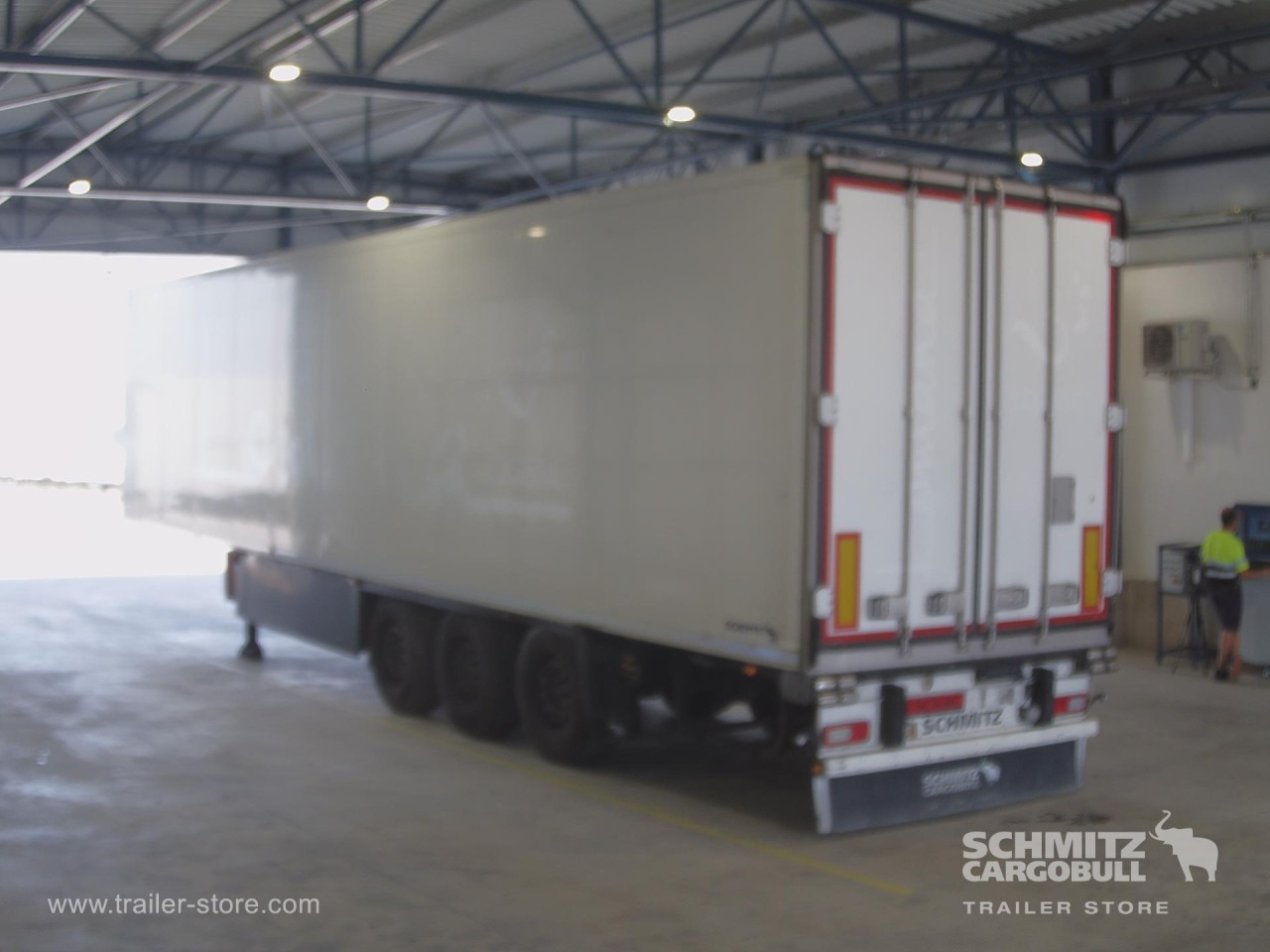 SCHMITZ Semiremolque Frigo Standard - Изотермический полуприцеп: фото 4 SCHMITZ Semiremolque Frigo Standard - Изотермический полуприцеп: фото 4