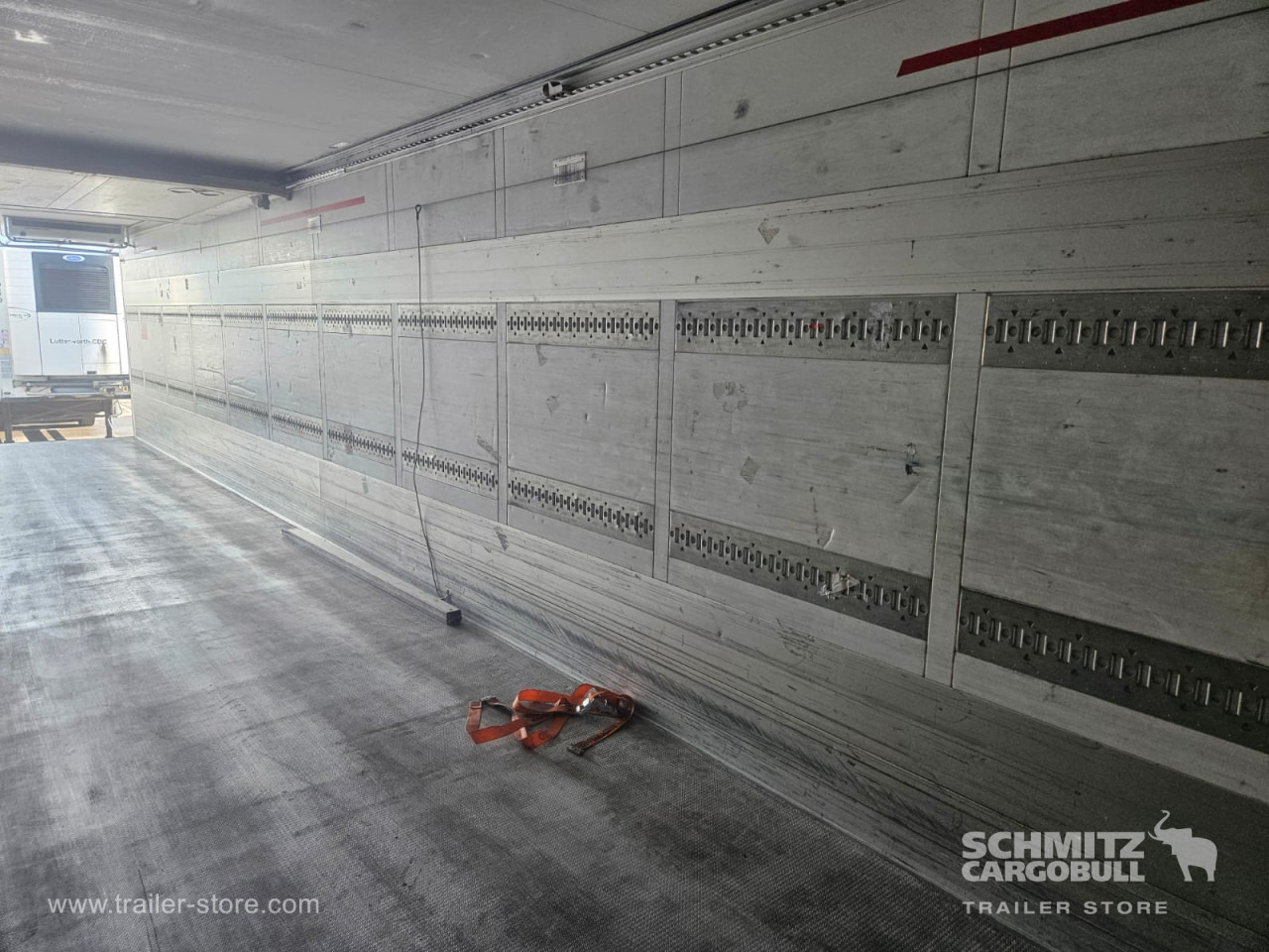 SCHMITZ Reefer Multitemp - Изотермический полуприцеп: фото 3 SCHMITZ Reefer Multitemp - Изотермический полуприцеп: фото 3