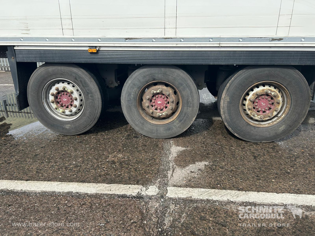 SCHMITZ Reefer Multitemp - Изотермический полуприцеп: фото 3 SCHMITZ Reefer Multitemp - Изотермический полуприцеп: фото 3