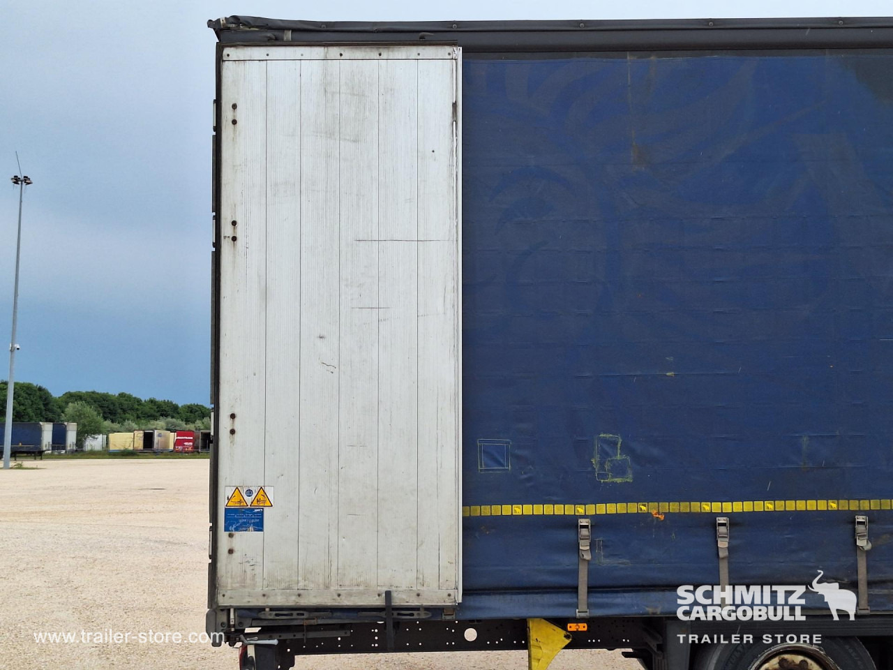 SCHMITZ Curtainsider Mega - Тентованный полуприцеп: фото 5 SCHMITZ Curtainsider Mega - Тентованный полуприцеп: фото 5