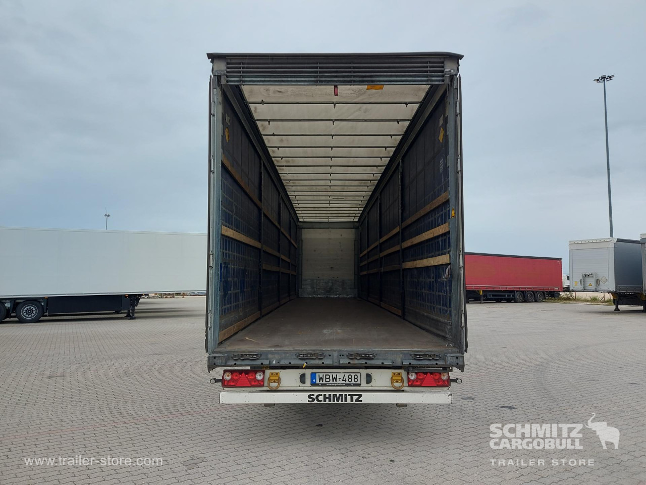 SCHMITZ Curtainsider Mega - Тентованный полуприцеп: фото 3 SCHMITZ Curtainsider Mega - Тентованный полуприцеп: фото 3