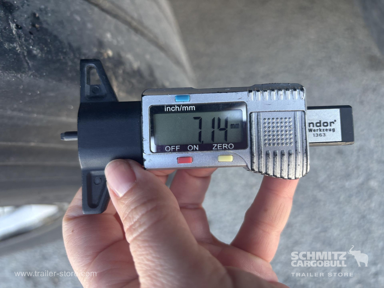 SCHMITZ Curtainsider Standard - Тентованный полуприцеп: фото 3 SCHMITZ Curtainsider Standard - Тентованный полуприцеп: фото 3