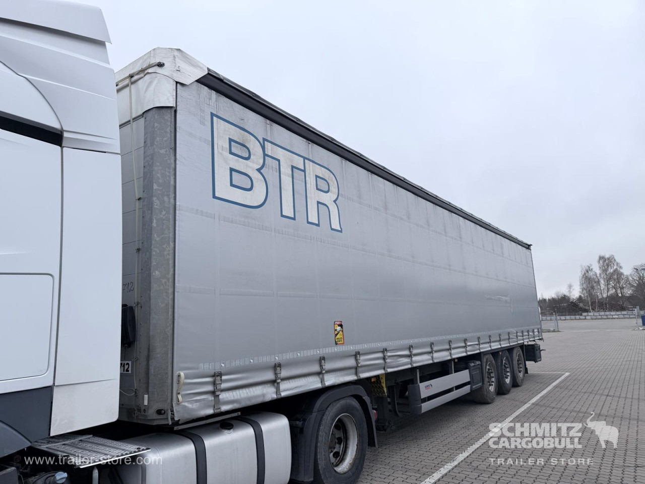 SCHMITZ Curtainsider Standard - Тентованный полуприцеп: фото 4 SCHMITZ Curtainsider Standard - Тентованный полуприцеп: фото 4