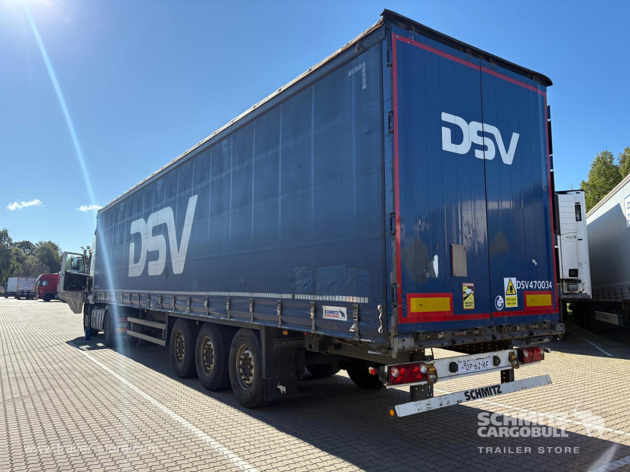 SCHMITZ Curtainsider Standard - Тентованный полуприцеп: фото 2 SCHMITZ Curtainsider Standard - Тентованный полуприцеп: фото 2