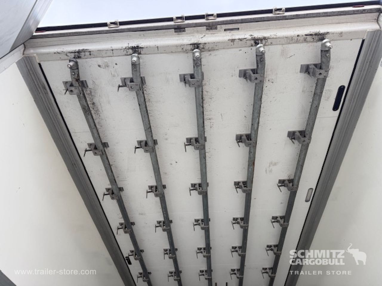 SCHMITZ Oplegger Vries Vleeshangwerk - Изотермический полуприцеп: фото 4 SCHMITZ Oplegger Vries Vleeshangwerk - Изотермический полуприцеп: фото 4