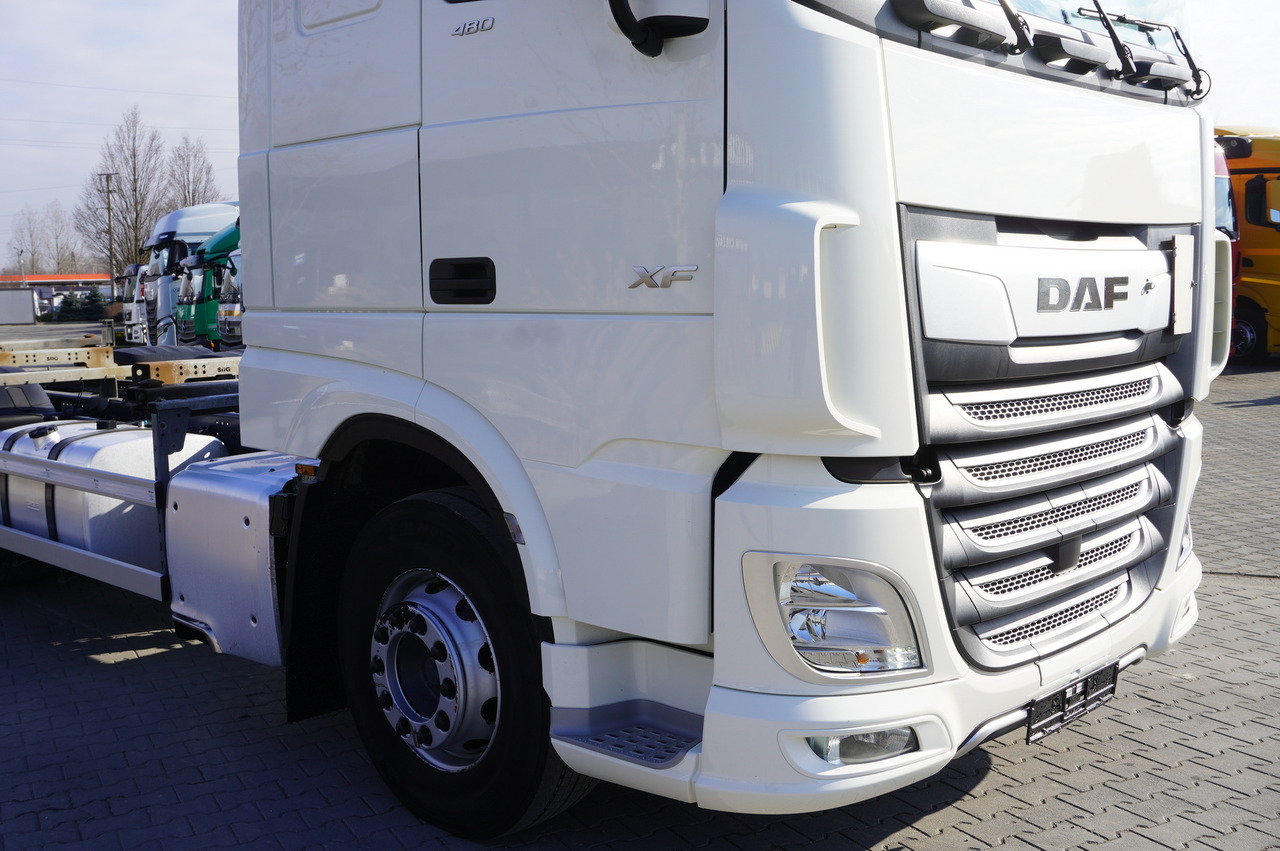 Грузовик-контейнеровоз/ Сменный кузов DAF XF 480 SSC / 6x2 / BDF / standard / 380 tho.km: фото 10