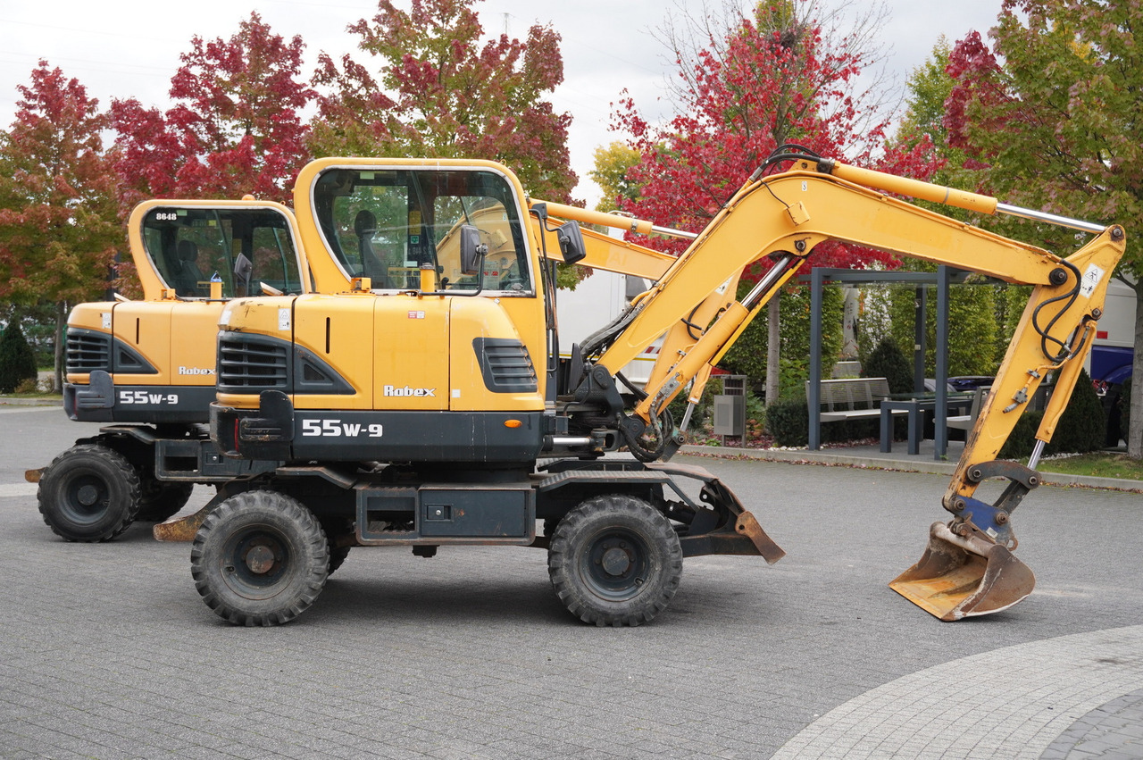 Hyundai Robex 55W-9 Wheeled Excavator 5.5t / 2 units - Колёсный экскаватор: фото 3 Hyundai Robex 55W-9 Wheeled Excavator 5.5t / 2 units - Колёсный экскаватор: фото 3
